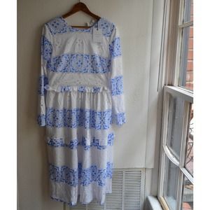 Endless Rose Blue White Contrast Lace Ruffle Dress